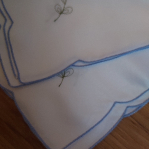 Bordado A Mao White Blue Floral Tablecloth 6 Napkins Cut Out Embroidery 48 Inch - Picture 10 of 10